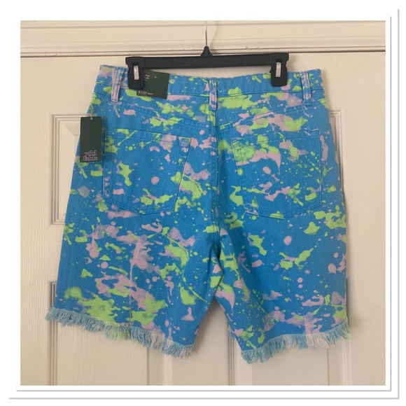 Women’s High Rise Bermuda Shorts Blue Paint Splash Wild Fable - Picture 4 of 6